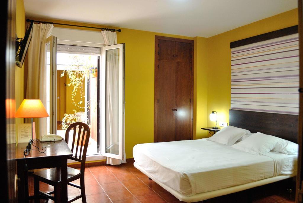 Hostal La Andaluza San Fernando Zimmer foto